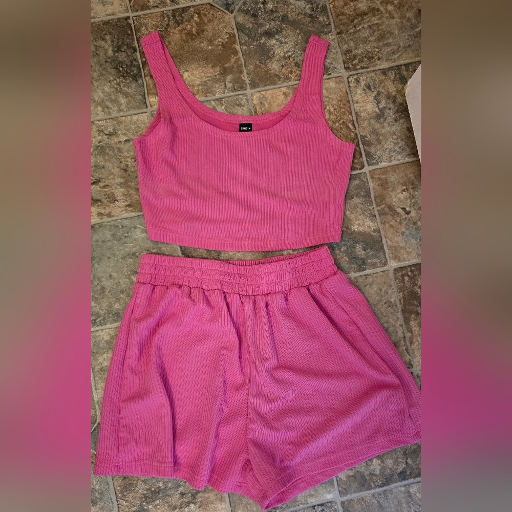 SHEIN Pink Athletic Shorts Set